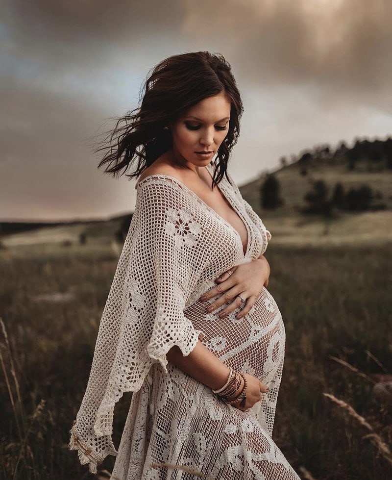 Download Stormy Solis Presets | Maternity in Lace
