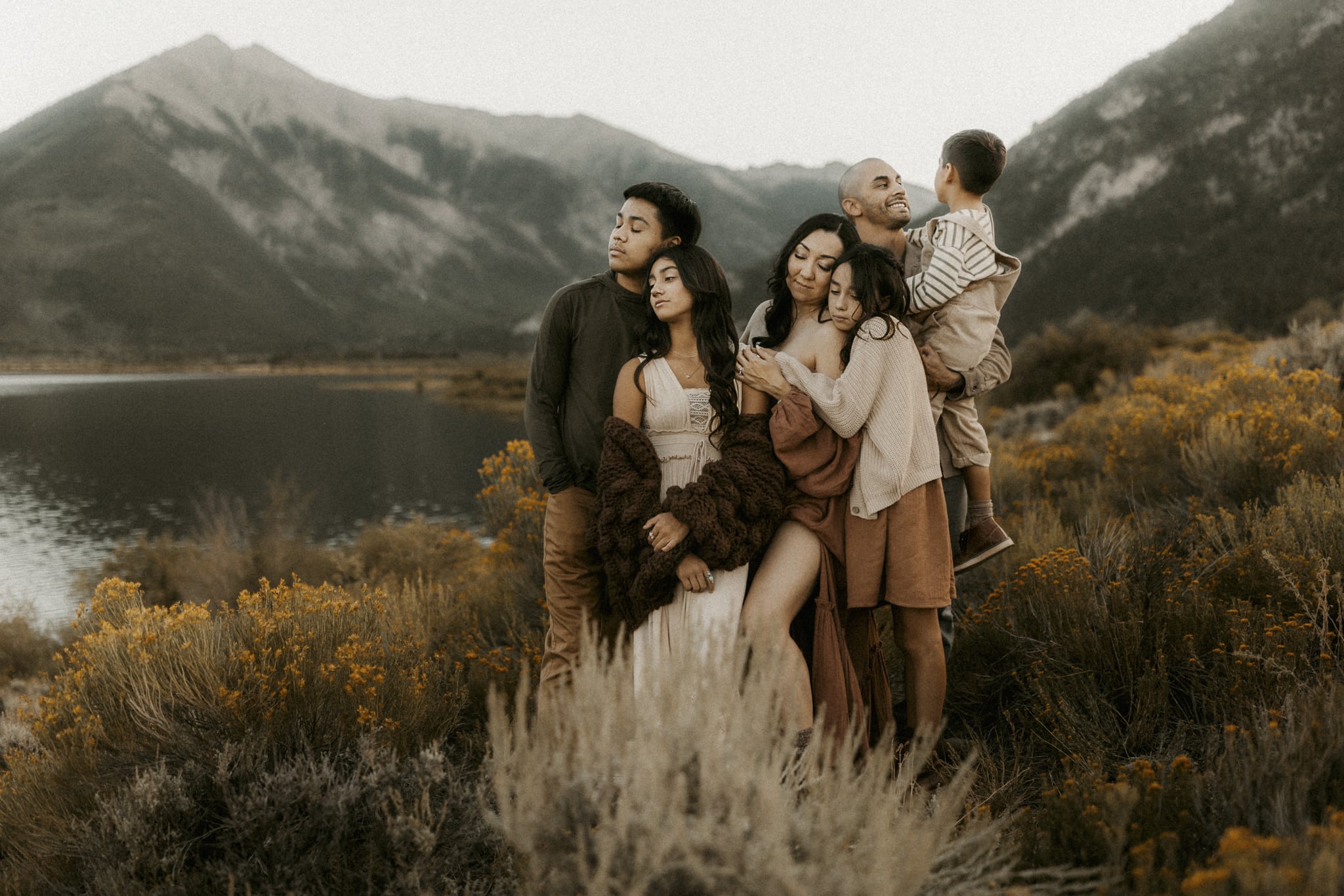 Family Photography, Family of six standing next to a lake in the mountains